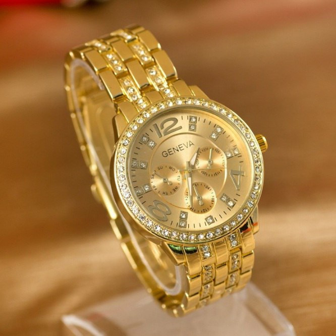 Недорогие золотые часы в интернет магазине 