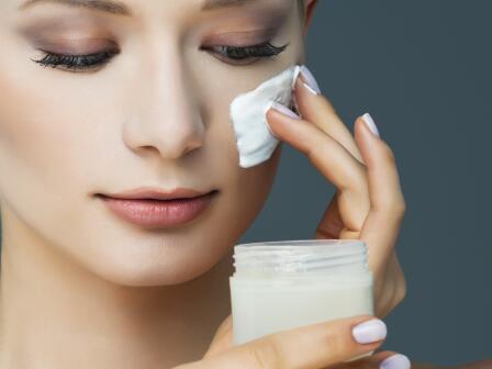 Как крема спасают нашу кожу и жизнь